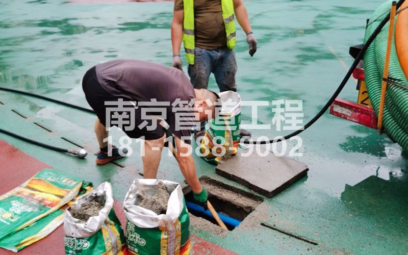 218黄山路管道清淤