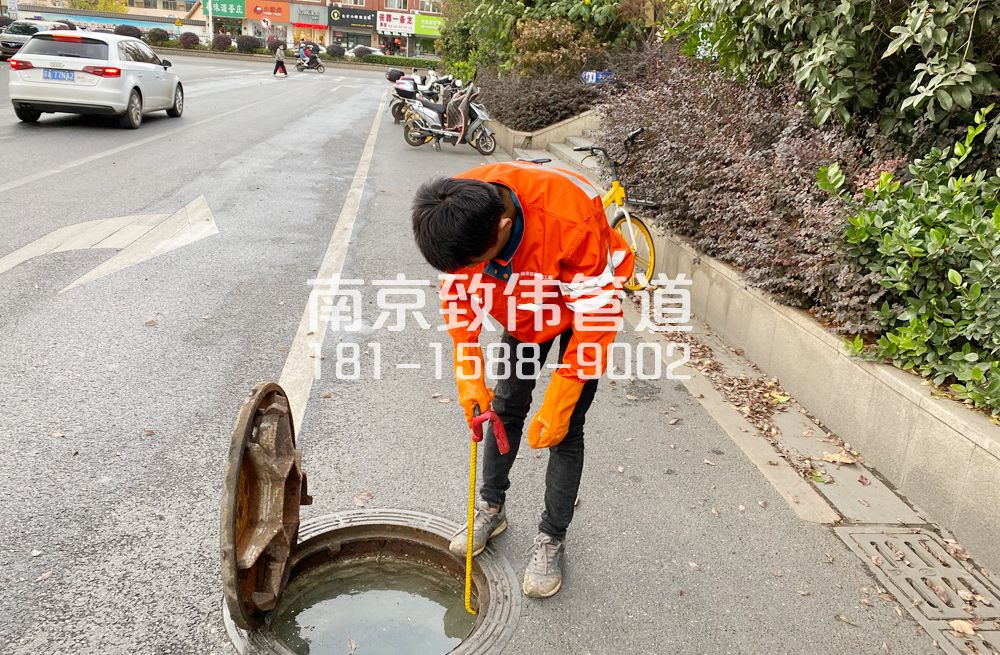 357黄山路市政管道疏通排查