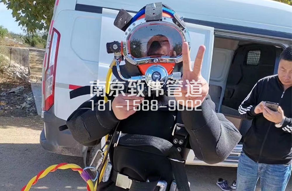 黄山路沉淀池清底